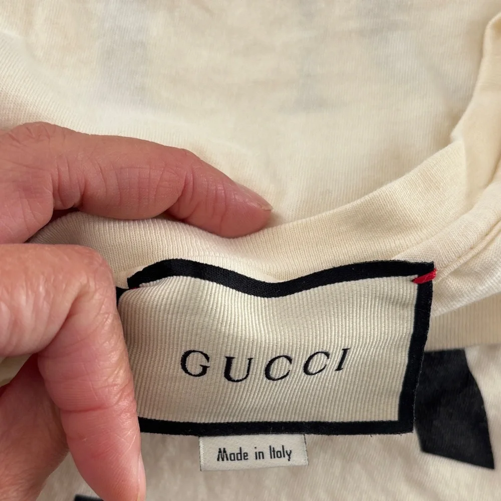 Gucci Ivory Tee with Black Logo - Picture 3 of 10